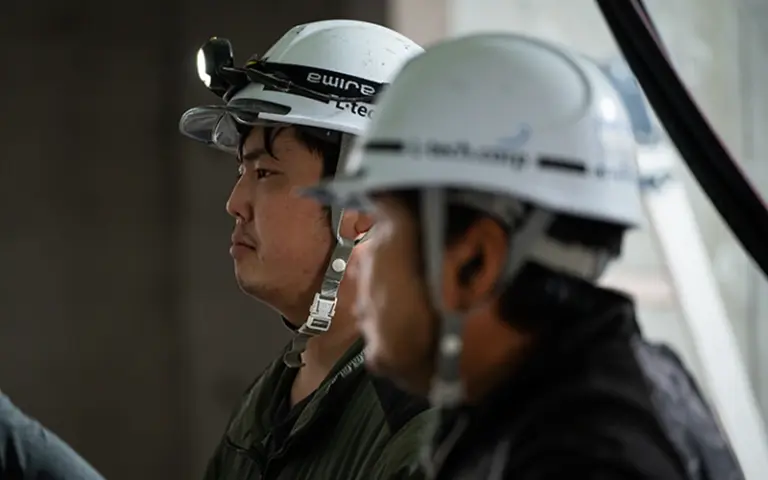 フッター採用情報